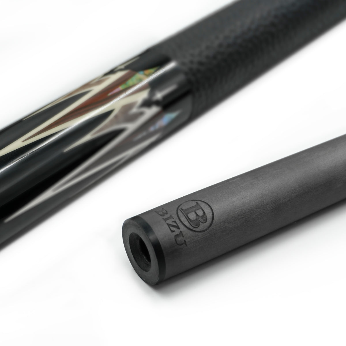 Radial pin joint 3/8 x 8 connection on NEBULA pool cue