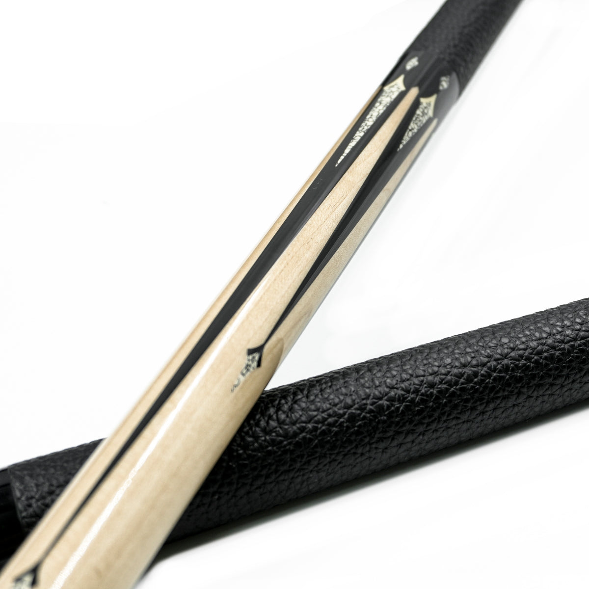 Kamui tip size options 10.5mm 11.5mm 12.5mm on NEBULA cue
